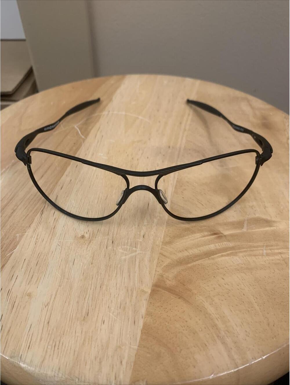 oakley crosshair gen 1 matte black frame
